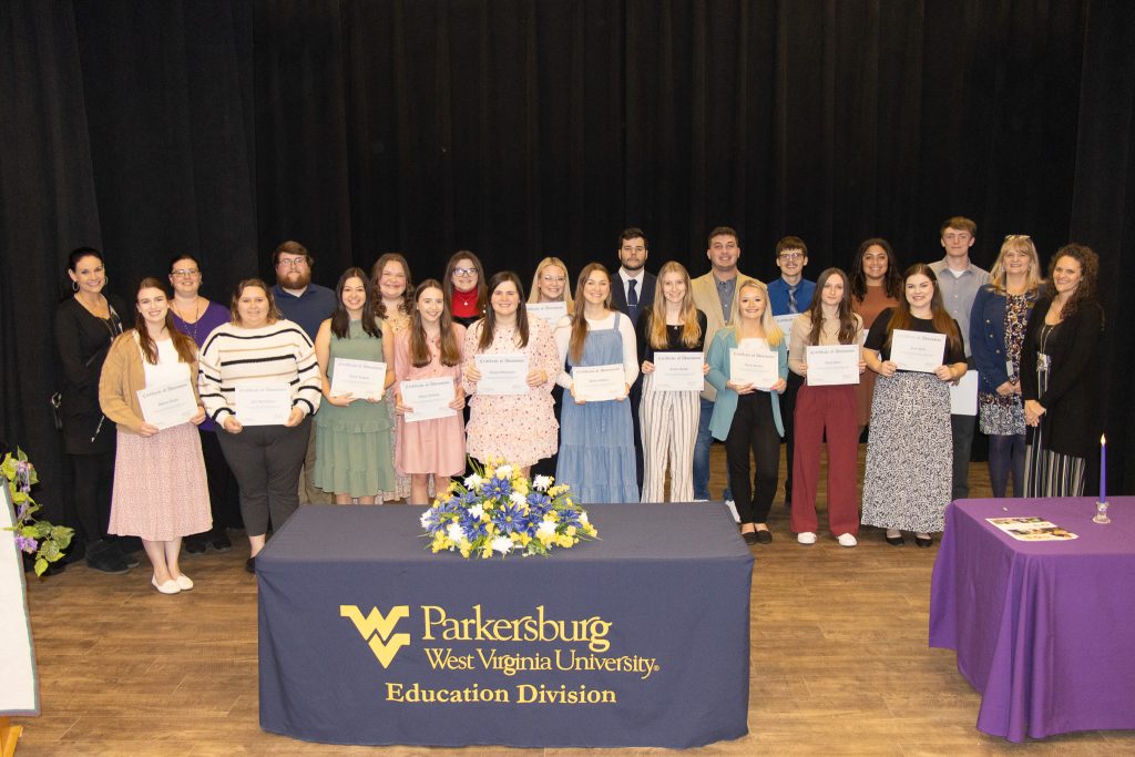 WVU Parkersburg signs new students into Education program