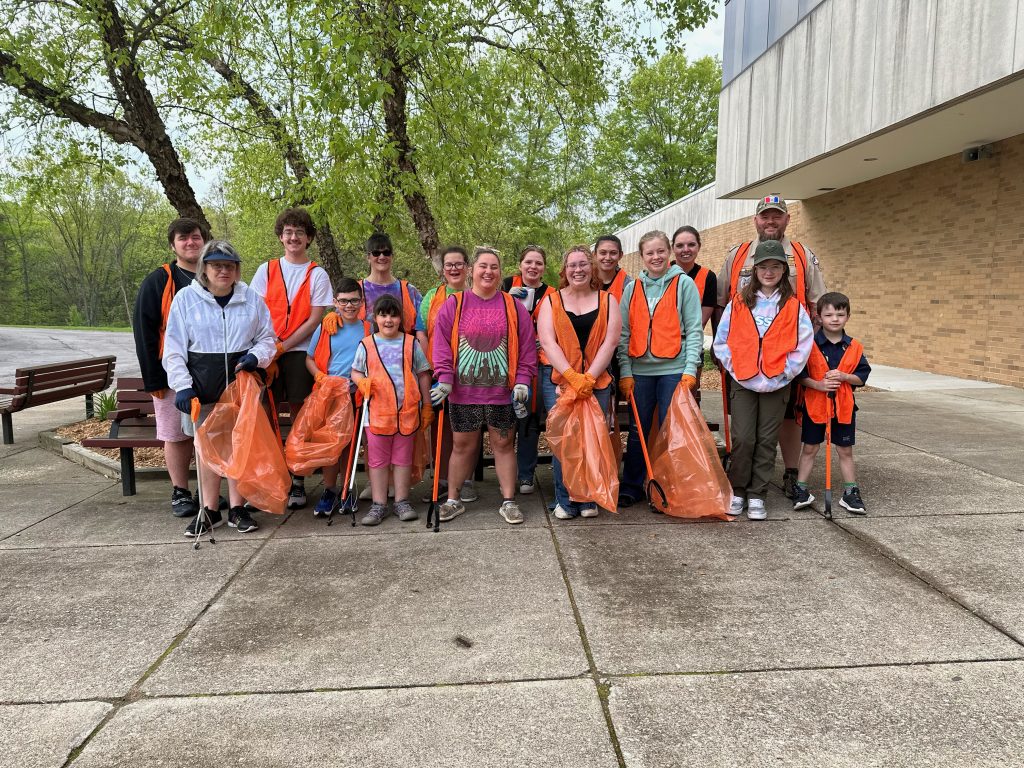Phi Theta Kappa sponsors Adopt-a-Highway clean-up event